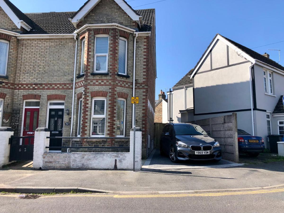 Villa House With Parking, Short Stroll To Quay, Shops And Restaurants à Poole Extérieur photo
